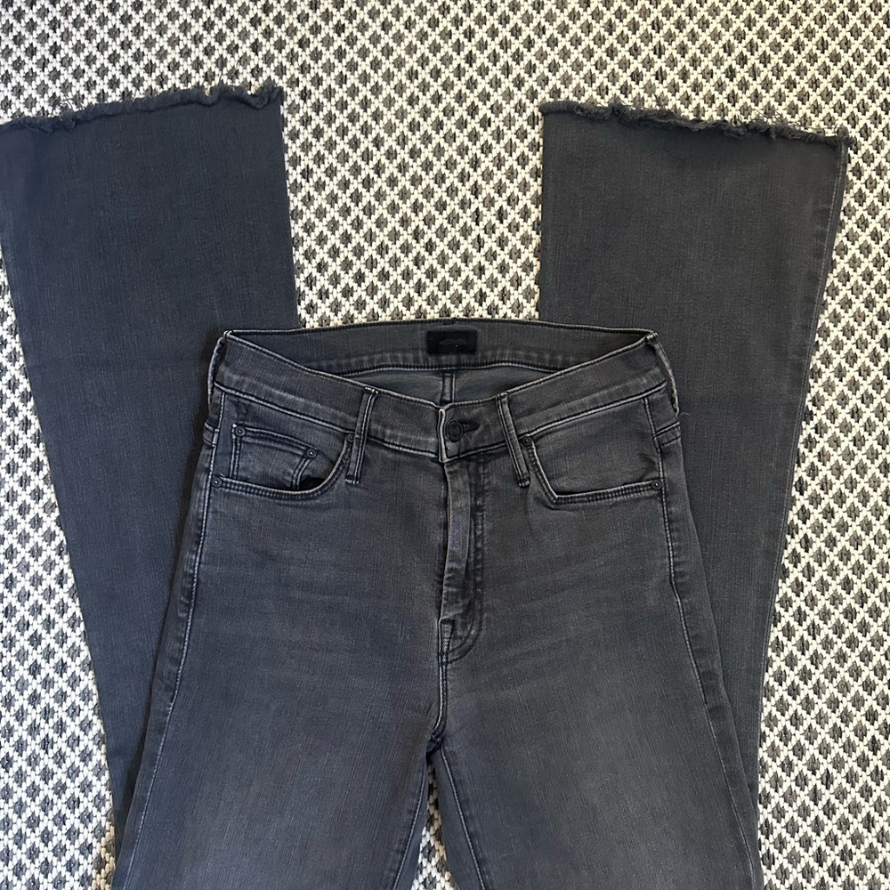 MOTHER The Weekender Fray Flare Jeans